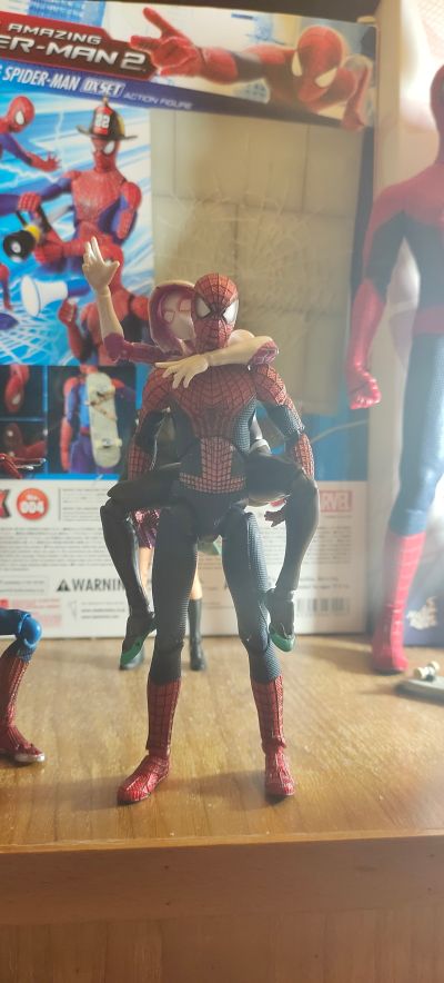 MAFEX 编号004 超凡蜘蛛侠2 蜘蛛侠豪华套装