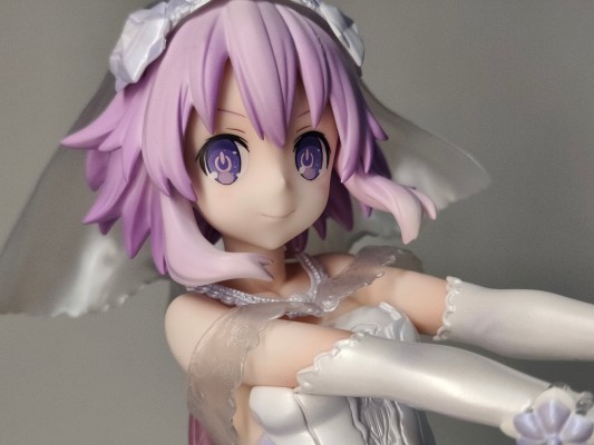 超次元游戏海王星  涅普迪努 小紫