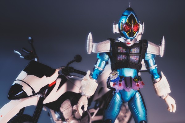 S.H.Figuarts  假面骑士卌骑 宇宙形态