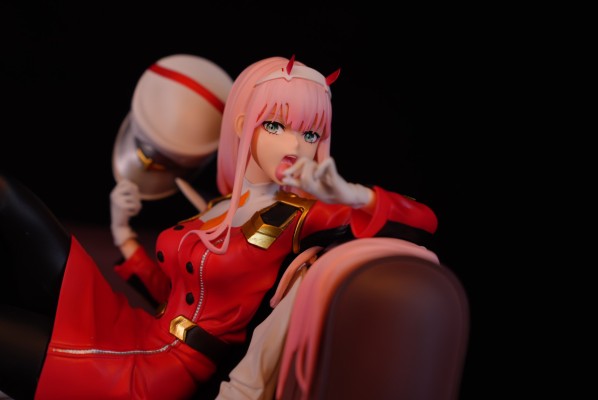 DARLING in the FRANXX 零二