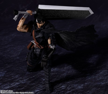 S.H.Figuarts 剑风传奇 格斯（狂战士盔甲）