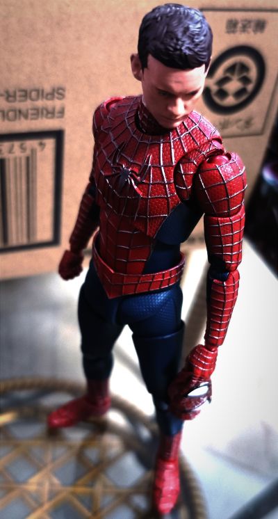 S.H.Figuarts  蜘蛛侠：英雄无归 好邻居蜘蛛侠