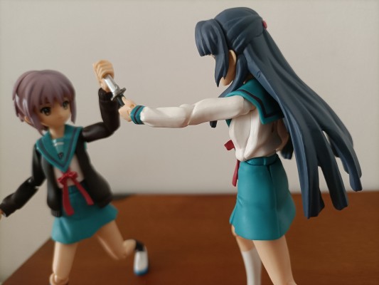 figma#023 凉宫春日的忧郁 朝仓凉子 校服