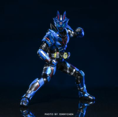 S.H.Figuarts 假面骑士零一 外传 假面骑士巴尔坎与瓦尔基里 假面骑士巴尔坎 孤狼