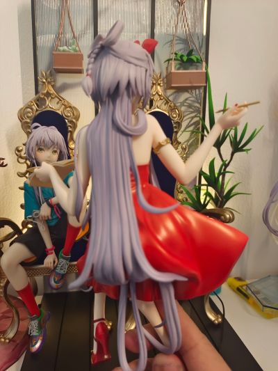 Vsinger 洛天依 秘境花庭 常服Ver.