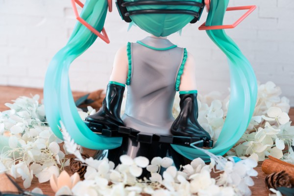 TAITO抽彩 初音未来39纪念日抽奖活动 终极快乐奖 初音未来胸像 终极快乐奖配色（原画师：藤原）