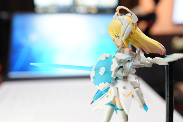 武装神姫 奥伯尔尼 剣士型MMS