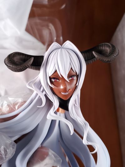 ムチムチデカパイマラ喰い魔王様とおんぼろ四畳半同棲生活 Frisia Ornstein Alter ego