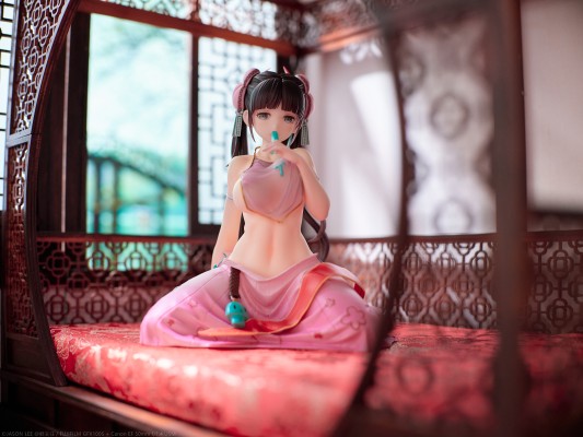 醉心于冰棒的古风少女 — 玲珑