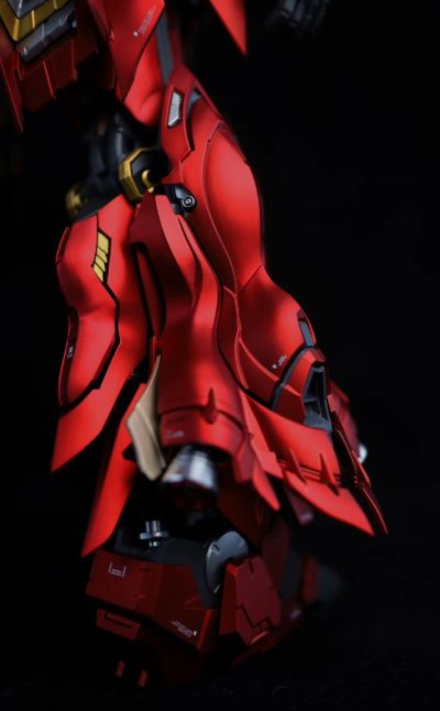 MG 1/100 机动战士高达UC  MSN-06S 新安州 Ver.ka. Titanium Finish