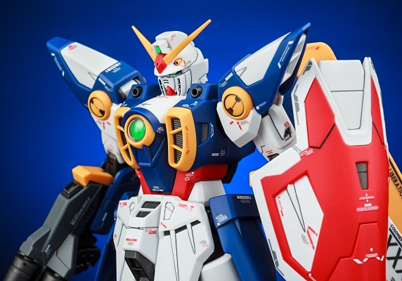 MG 1/100 新機動戦記高达W XXXG-01W 飞翼高达 TV Version
