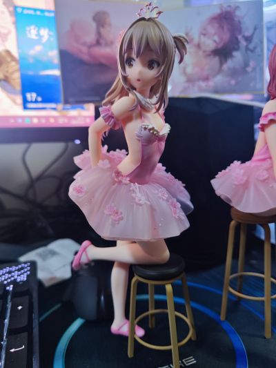 火烈鸟芭蕾舞团 红发女孩