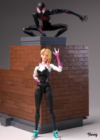 S.H.Figuarts  蜘蛛侠（迈尔斯·莫拉莱斯）（蜘蛛侠：纵横宇宙）