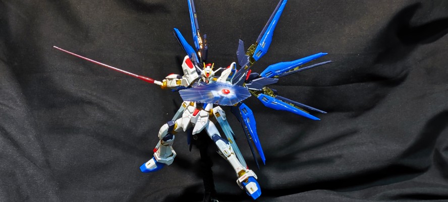 RG 1/144 强袭自由高达专用强化特效件“天空之翼”
