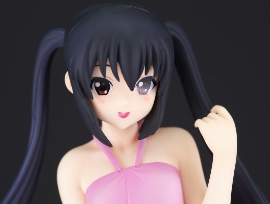 中野梓 泳装版