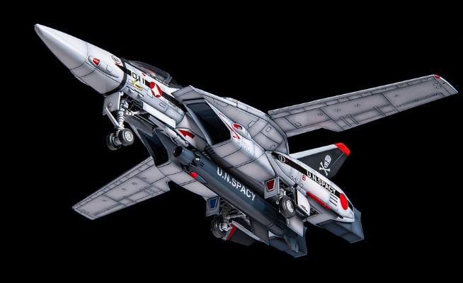 PLAMAX 超时空要塞 可曾记得爱 女武神 战斗机形态 一条辉专用机 工厂版