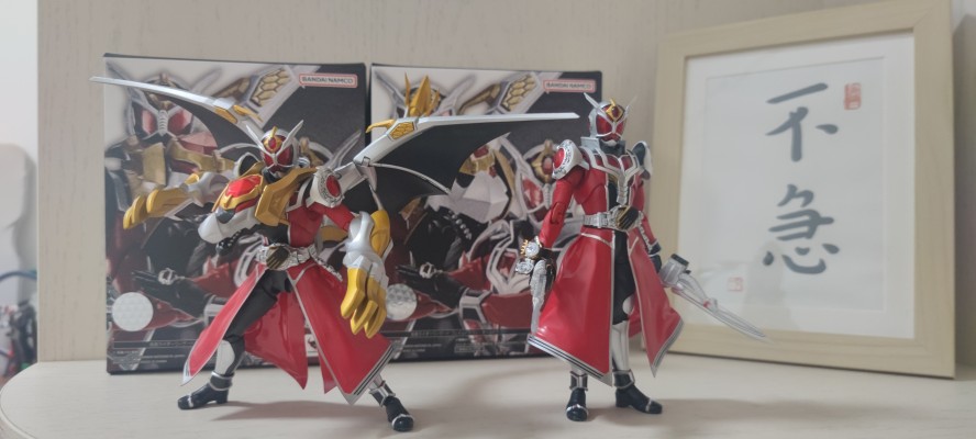 S.H.Figuarts(真骨雕制法)  假面骑士巫骑 火焰魔龙 / 万象魔龙