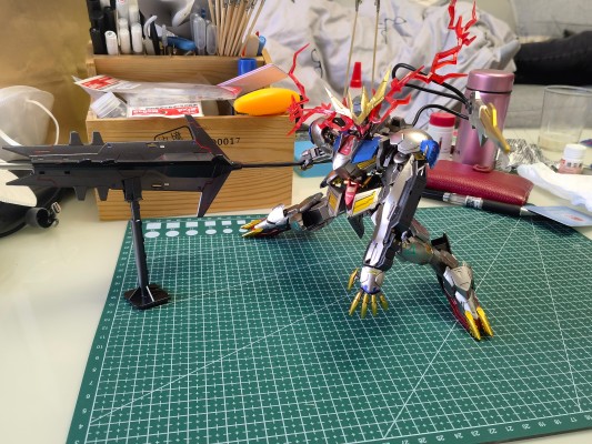 1/100 FULL MECHANICS  巴巴托斯高达天狼座帝王形态