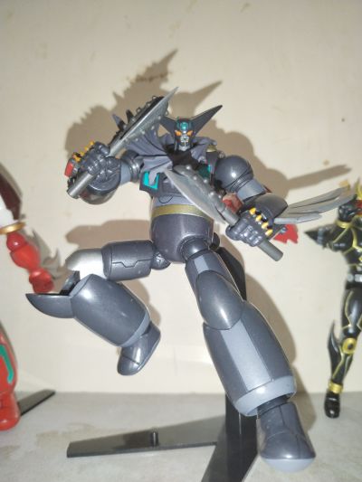 REVOLTECH No.035 盖塔 OVA版 黑盖塔 海外流通版