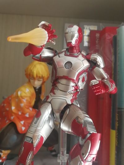 figma #302 钢铁侠3 钢铁侠马克XLII