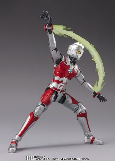 S.H.Figuarts  机动奥特曼 艾斯装甲 -动画版-