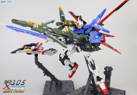 MG 机动战士高达SEED DESTINY 高清重制版 嫣红强袭高达 凤凰装备