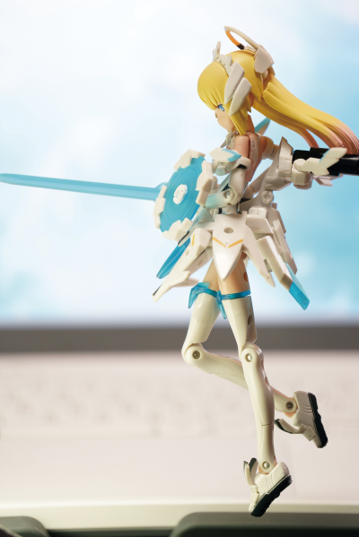 武装神姫 奥伯尔尼 剣士型MMS