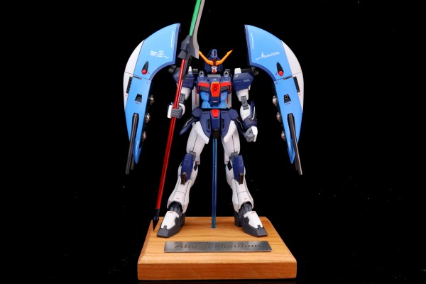 HG 机动战士高达SEED DESTINY 深渊高达