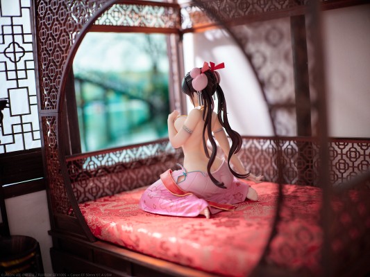 醉心于冰棒的古风少女 — 玲珑