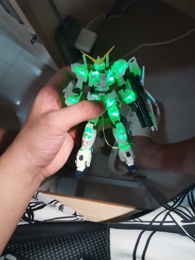 HGUC 1/144 	机动战士高达UC RX-0[N] 独角兽高达2号机 报丧女妖·命运女神