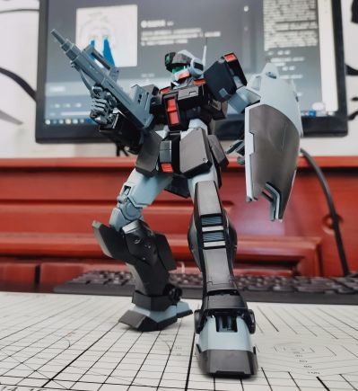ＭＧ 1/100 Mobile Suit Variations 	RGMｰ79SP 狙击型吉姆II（Lydo Wolf 机）