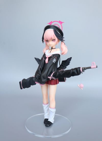 蔚蓝档案  下江小春