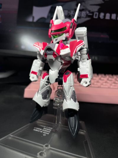 TINY SESSION 超时空要塞DELTA  VF-31C 齐格飞（米拉洁专用）+玛基娜