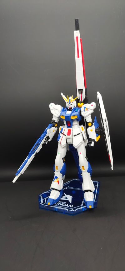ROBOT魂＜机动战士系列＞  实物大Nu高达立像 RX-93ff Nu高达