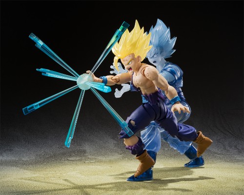 S.H.Figuarts 龙珠Z 超级赛亚人孙悟空+超级赛亚人2孙悟饭 -展会限定版-