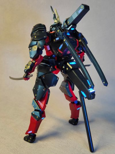 MODEROID 黑色残骸 黑骸