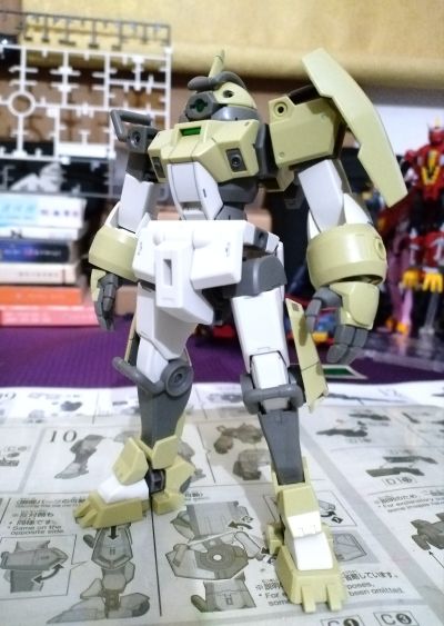 HG 机动战士高达 水星的魔女 学院训练机 雀雀专用机
