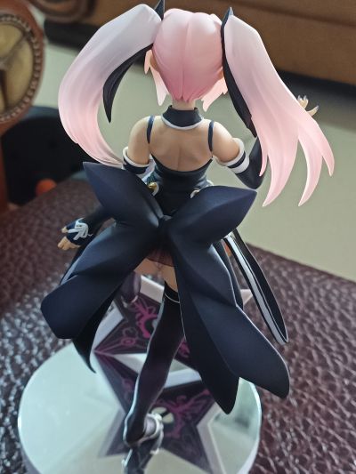 超昂闪忍遥 四方堂成香