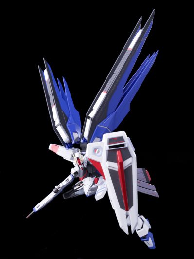 METAL ROBOT魂 ＜SIDE MS＞ 机动战士高达SEED ZGMF-X10A 自由高达