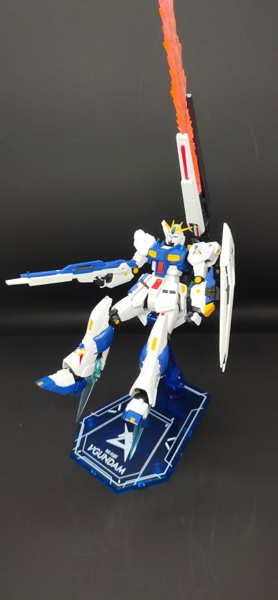 ROBOT魂＜机动战士系列＞  实物大Nu高达立像 RX-93ff Nu高达