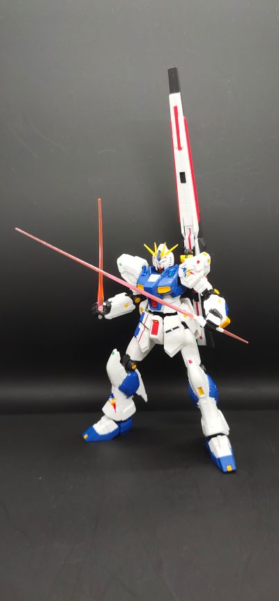 ROBOT魂＜机动战士系列＞  实物大Nu高达立像 RX-93ff Nu高达