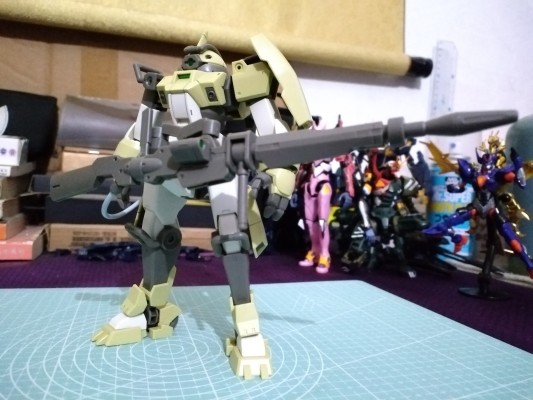 HG 机动战士高达 水星的魔女 学院训练机 雀雀专用机