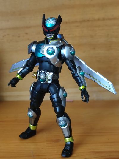 S.H.Figuarts(真骨雕制法)  CLAWs·蝎子 / 诞骑武装·巨蝎（暂译）