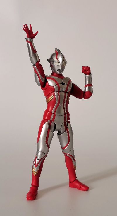 S.H.Figuarts 梦比优斯奥特曼