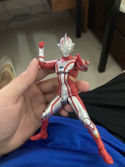 S.H.Figuarts 梦比优斯奥特曼