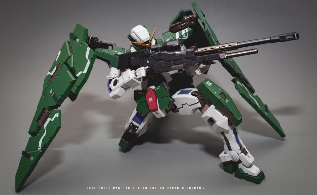 METAL BUILD  机动战士高达00 Revealed Chronicle 力天使高达（概念型）