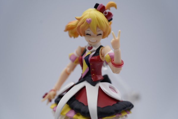 S.H.Figuarts 超时空要塞Δ  芙蕾雅·薇恩