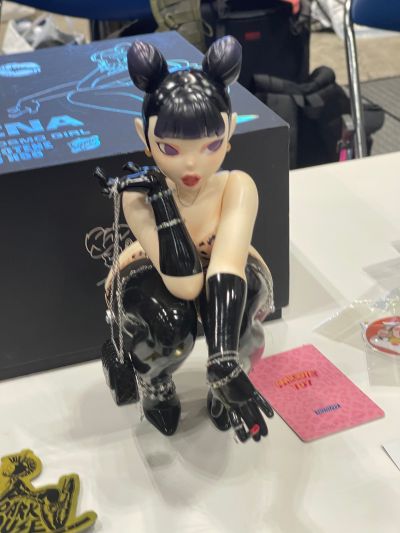 DAICONⅣ片头动画中的女孩 · 40周年纪念