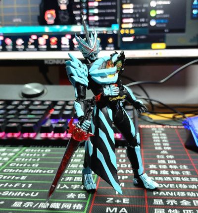 S.H.Figuarts  假面骑士圣刃 远古之龙