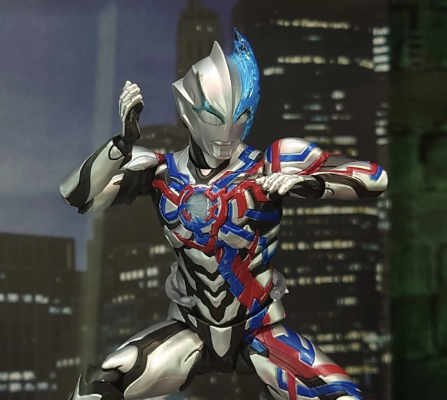 S.H.Figuarts 布莱泽奥特曼